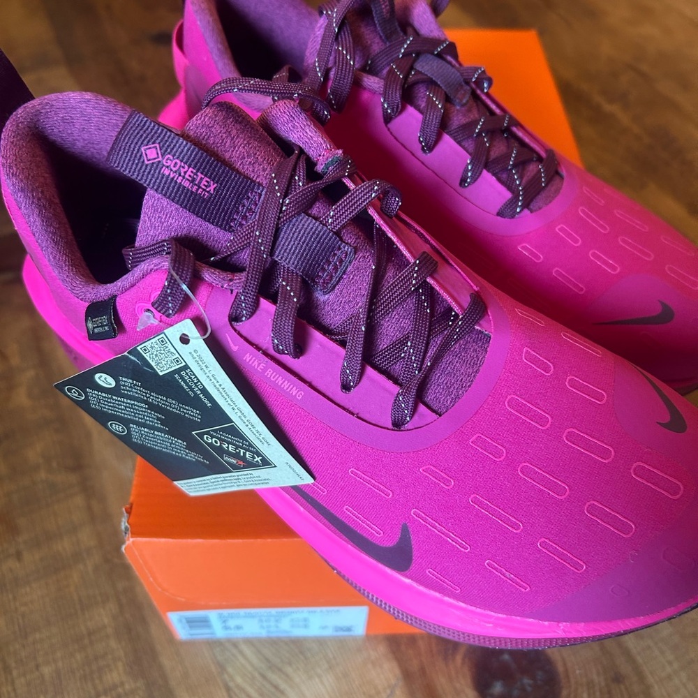 Nike Fuchsia Athletic Sneakers